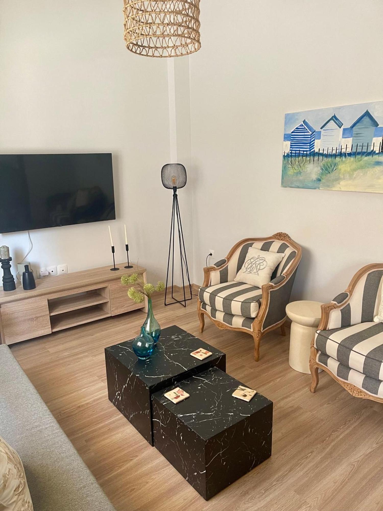 Stella'S Petite Boite Apartman Rafína Kültér fotó