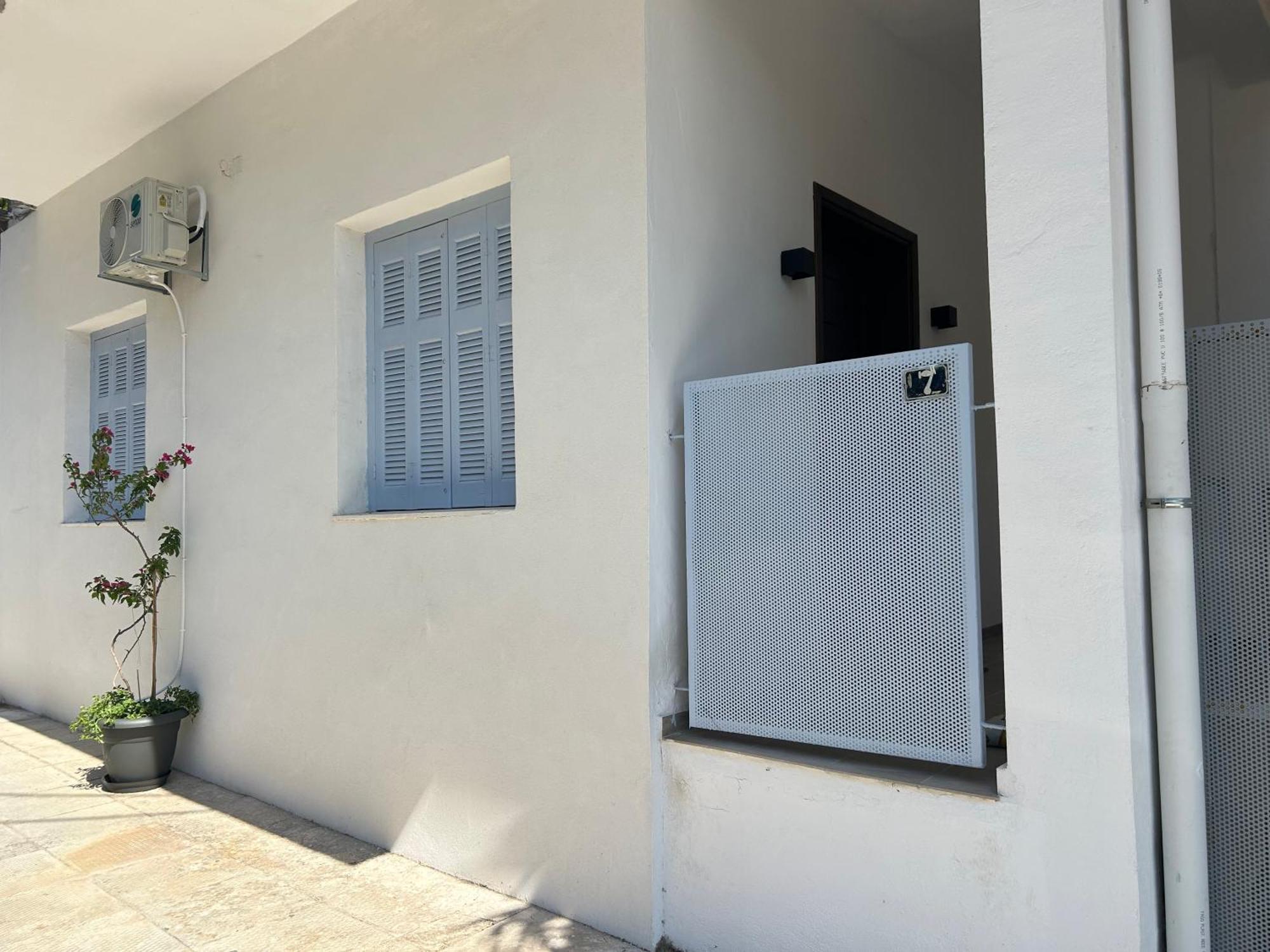 Stella'S Petite Boite Apartman Rafína Kültér fotó